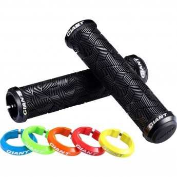 Грипсы GIANT TACTAL с двойным фиксатором черный. Грипсы GIANT TACTAL с двойным фиксатором черный.